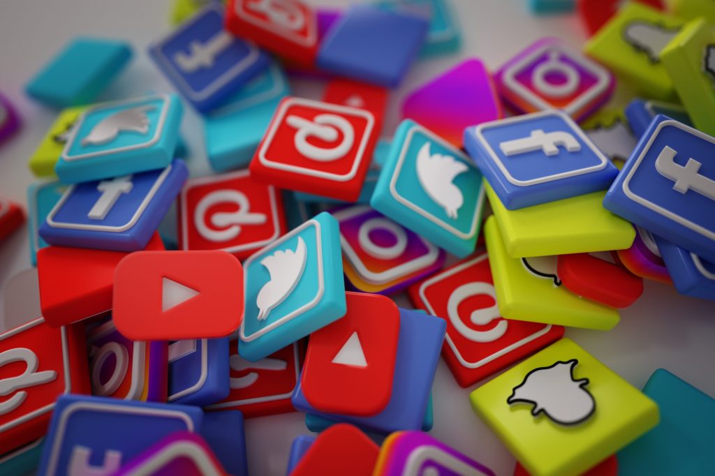 Redes Sociales